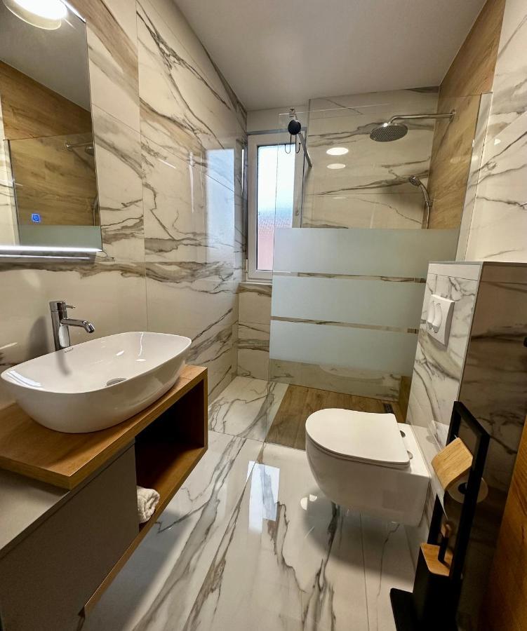 Rooms Slavonski Brod Exteriér fotografie